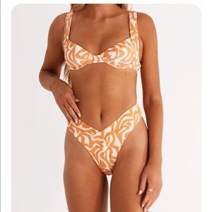 AURELLE Fez bikini set NWT